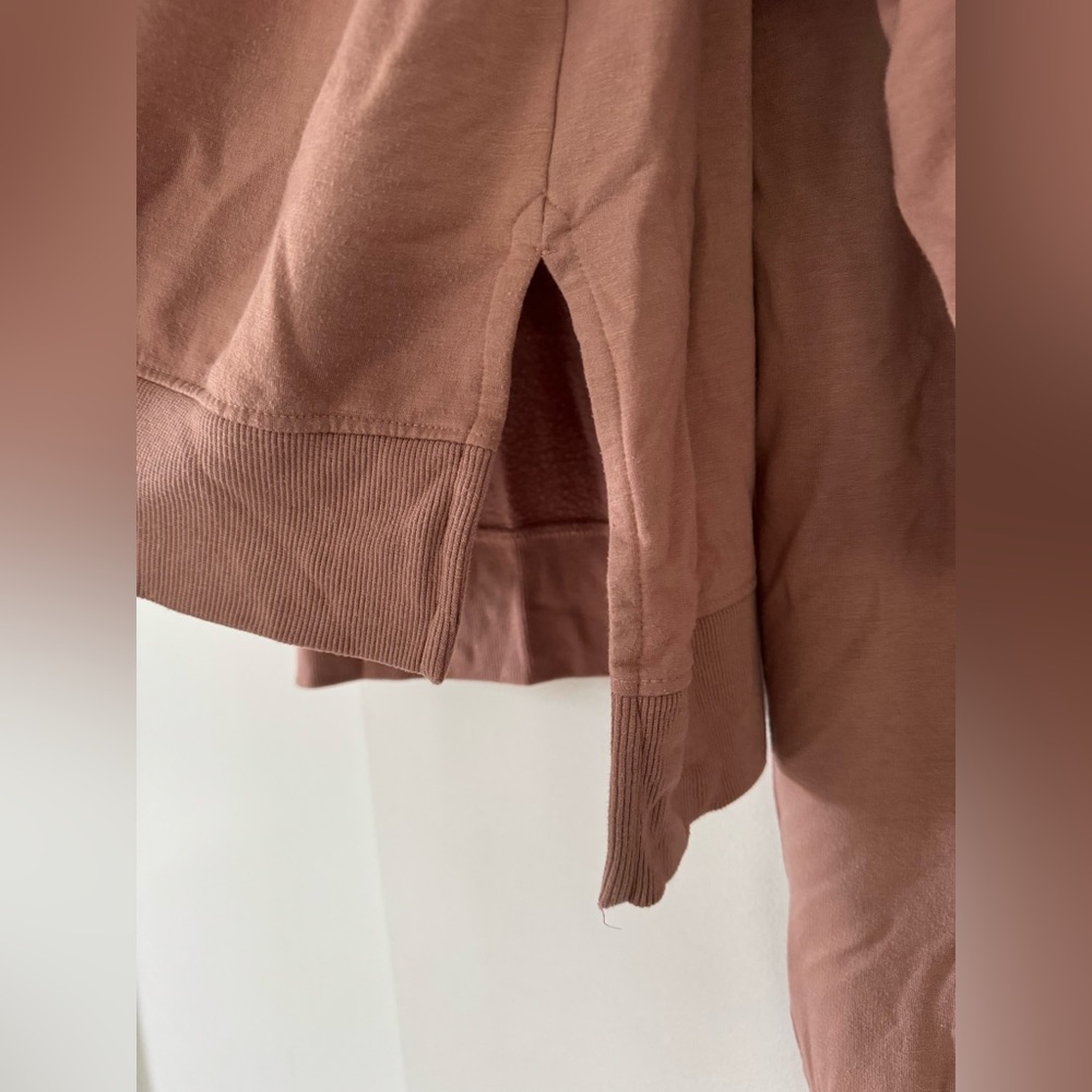 Luxome Essential jogger and tunic set - Picture 8 of 16